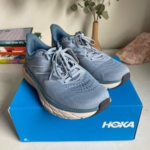 HOKA Arahi running shoe